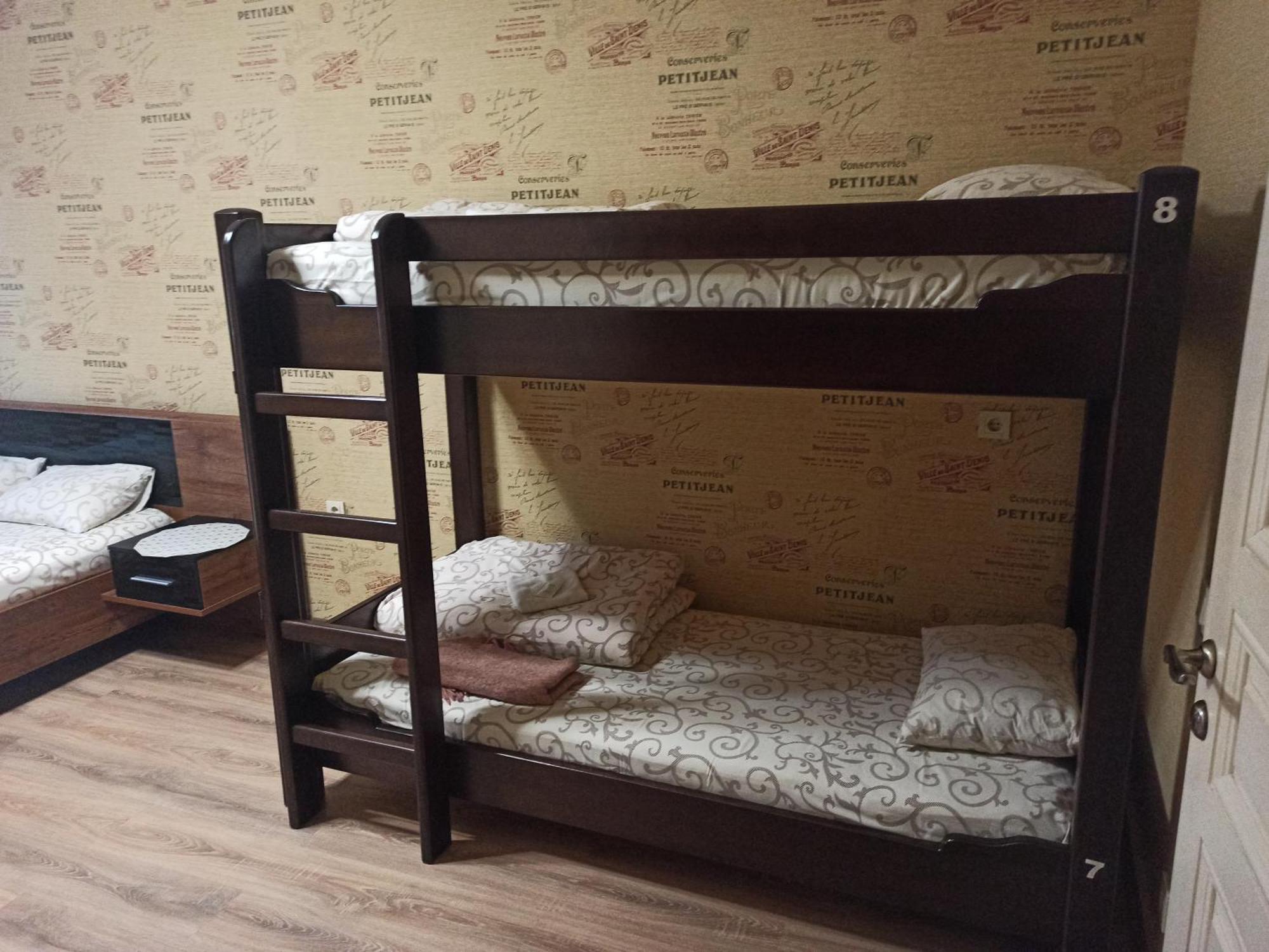 Hostel Q ,15 Хв До Жд Вокзалу Lviv Eksteriør bilde