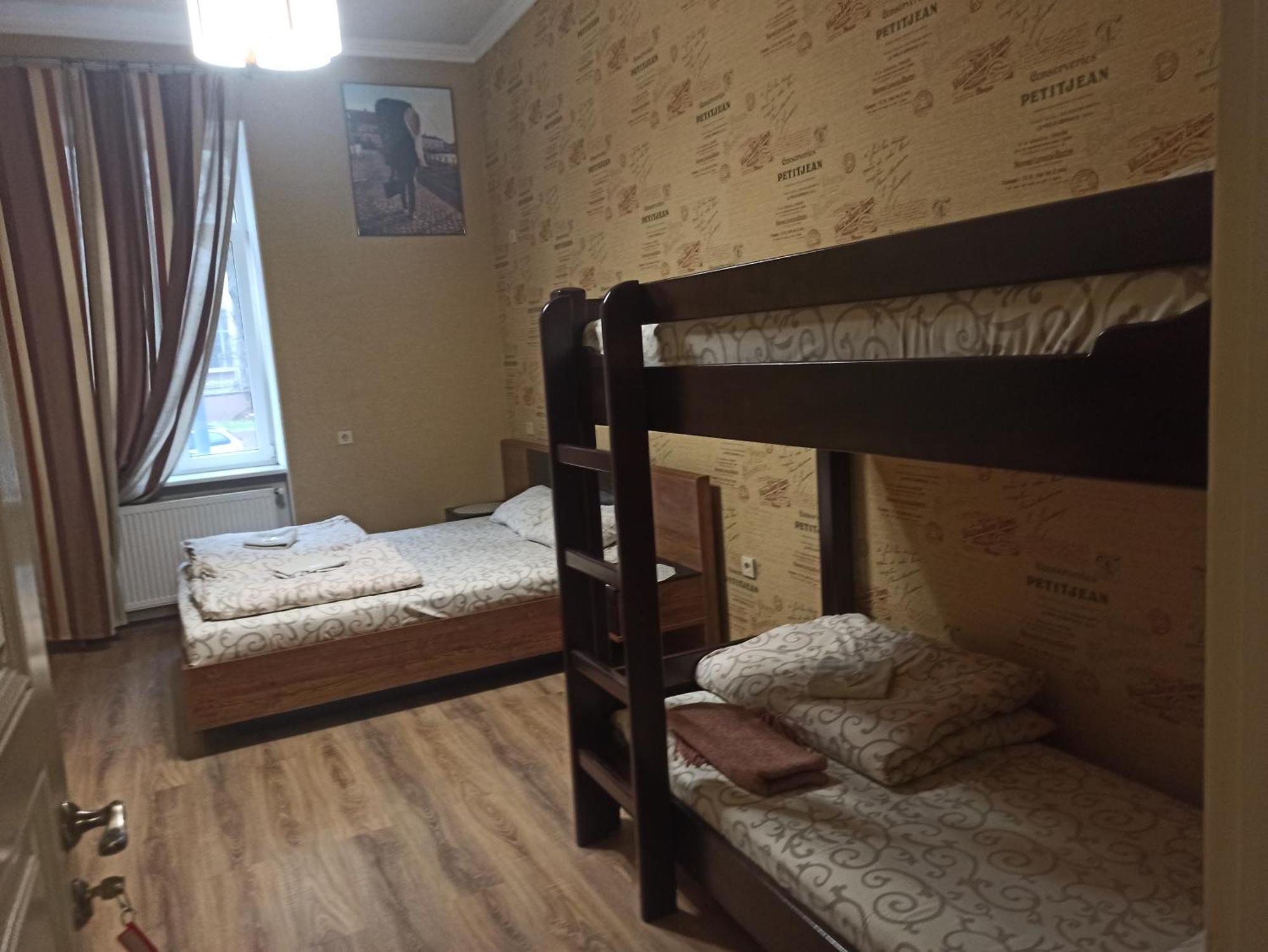 Hostel Q ,15 Хв До Жд Вокзалу Lviv Eksteriør bilde